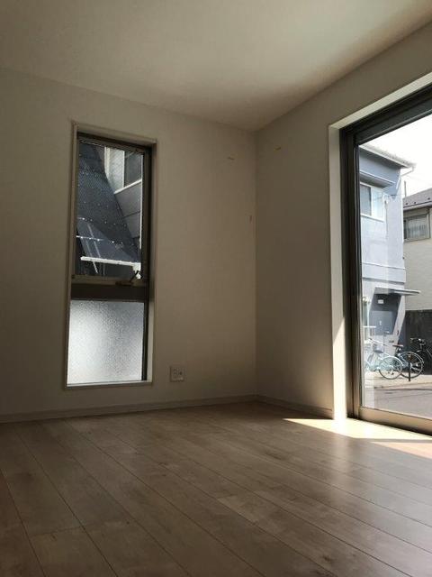 その他部屋・スペース　洋室約５．５帖