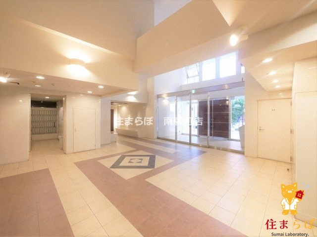 エントランス　共用部の印象も大切に