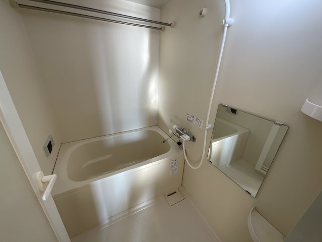 バス・シャワールーム　日々の疲れを癒すお風呂付です