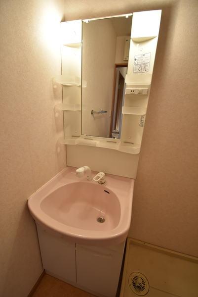 洗面設備　同仕様写真