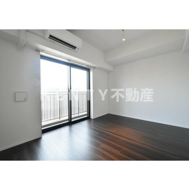 その他部屋・スペース　使い勝手のいい寝室です