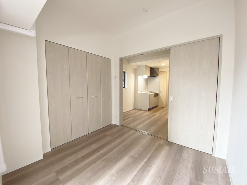 居室・リビング　4.3帖洋室☆