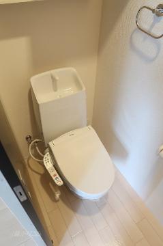 トイレ　シャワー付トイレ