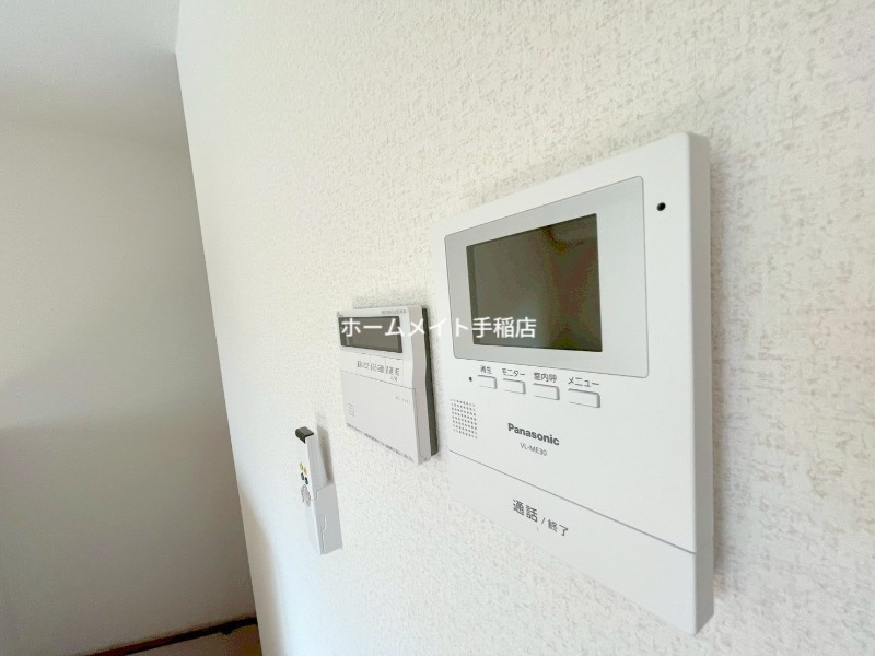 セキュリティ　モニター付きインターホンで安心です♪