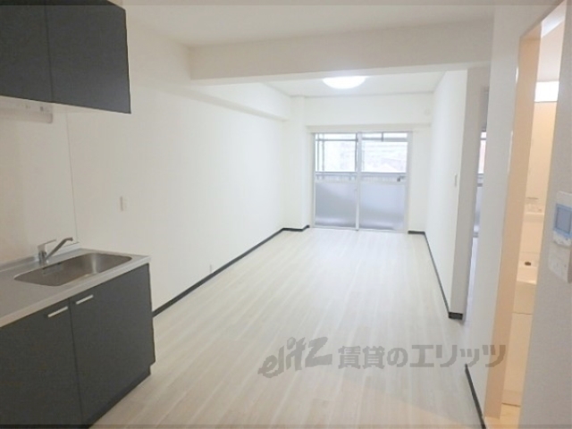 居室・リビング　リビング