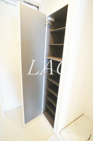 玄関　玄関です。