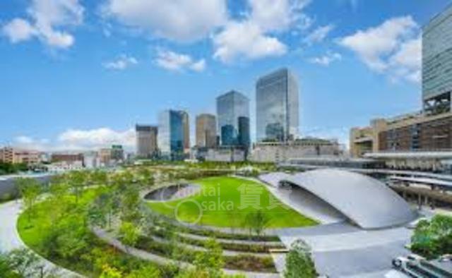 スーパー　グラングリーン大阪（スーパー）まで421m