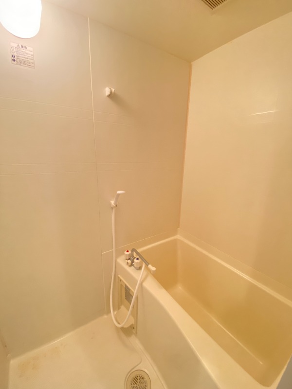 バス・シャワールーム　別号室イメージ