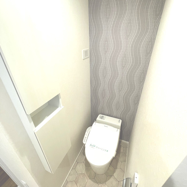 トイレ　トイレ