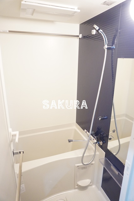 バス・シャワールーム　日々の疲れを癒すお風呂です♪