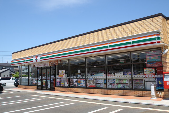 コンビニ　セブンイレブン新発田住吉5丁目店（コンビニ）まで333m