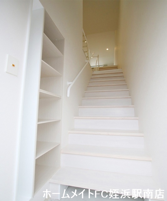 玄関　★お洒落な室内のお出迎えです♪★参考写真