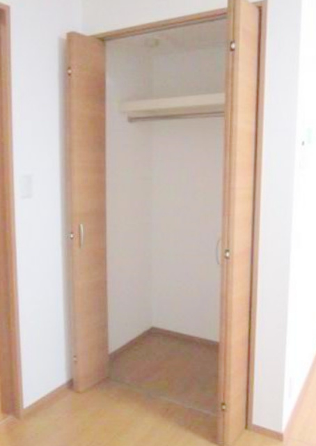 収納　クローゼット