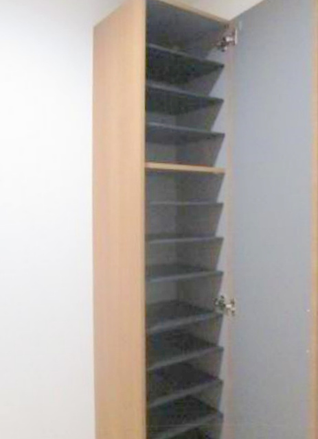 玄関　シューズボックス