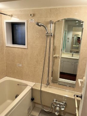 バス・シャワールーム　バス