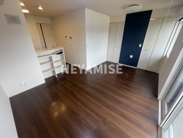 居室・リビング　※室内画像は別号室のもの