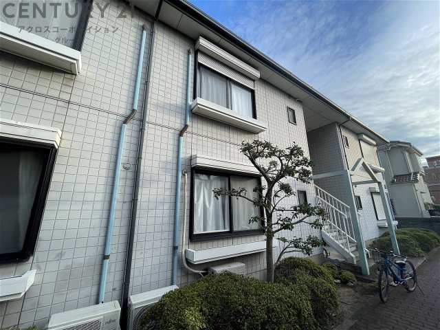 建物外観　敷地内に駐車場あります！