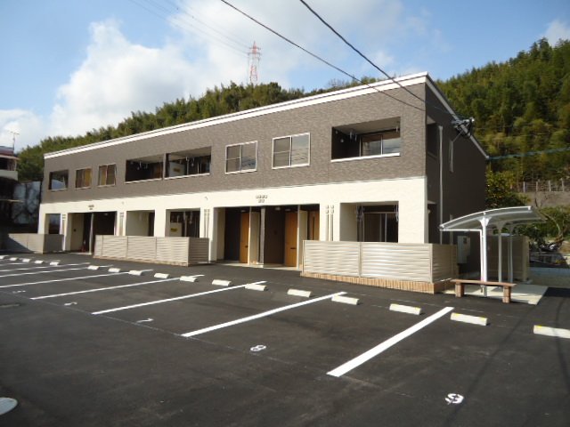 建物外観　外観写真（昼）