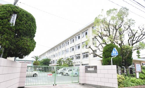 小学校　福岡市立宮竹小学校（小学校）まで2236m