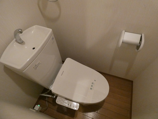 トイレ　トイレ