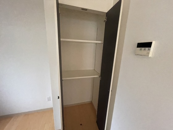 収納　※別部屋の写真です