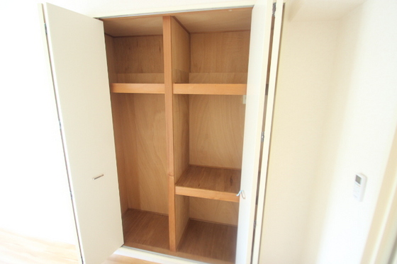 収納　※別部屋の写真です