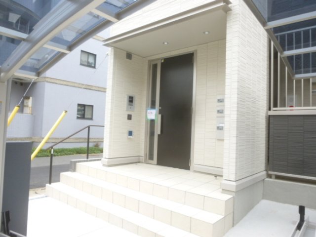 エントランス　オートロック付エントランス