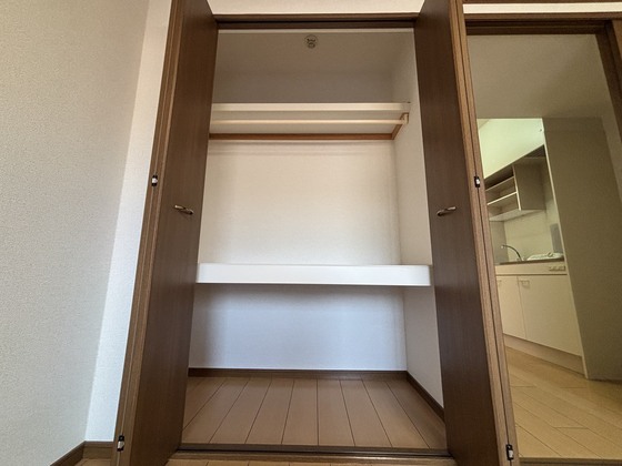収納　※別部屋の写真です