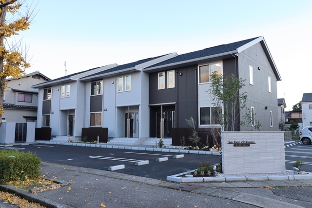 建物外観　建物外観