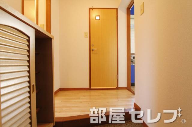 玄関　玄関見ても綺麗ですね。イメージ写真