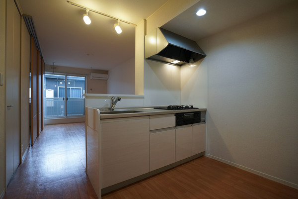 キッチン　同じ建物の別のお部屋