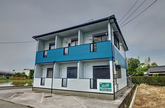 建物外観　現況と異なる場合は現況を優先します。