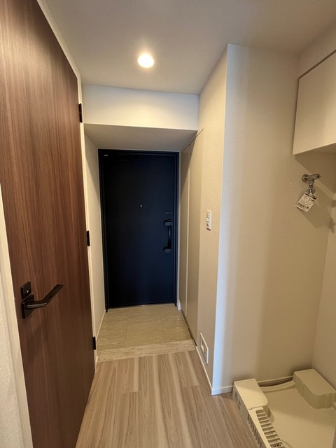 玄関　※写真は同タイプ住戸です。