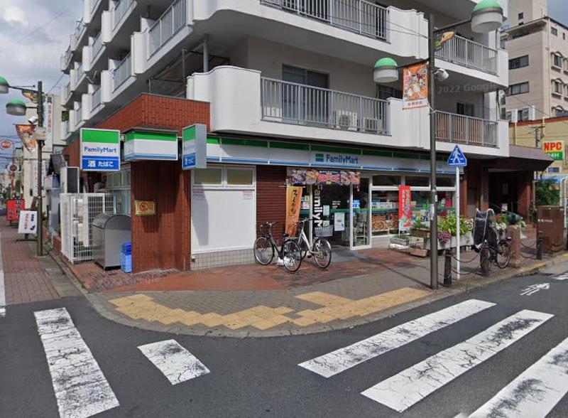 コンビニ　ファミリーマート 亀有三丁目店（コンビニ）まで190m