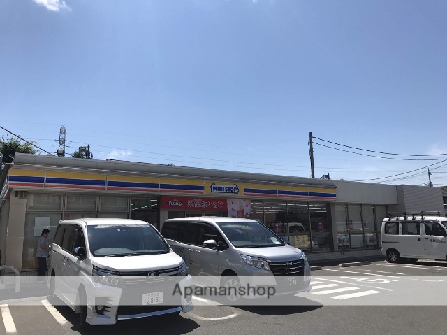 コンビニ　ミニストップ（コンビニ）まで699m