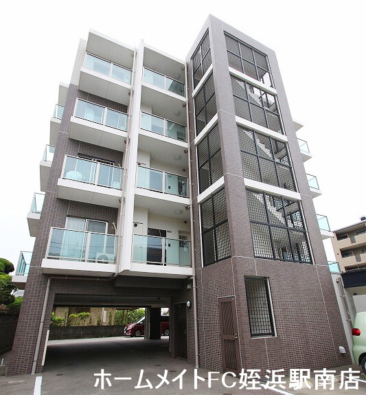 建物外観　★オシャレな外観です！★
