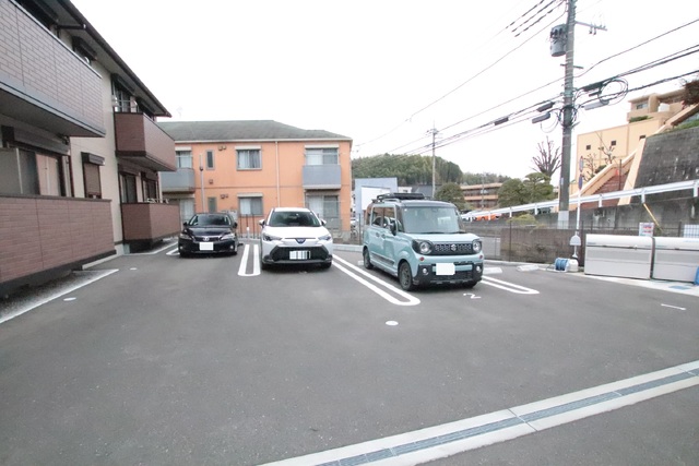 駐車場　（空き要確認）