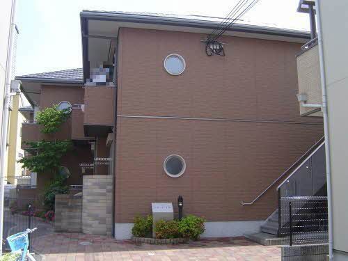建物外観　積水ハウス施工・軽量鉄骨造２階建て