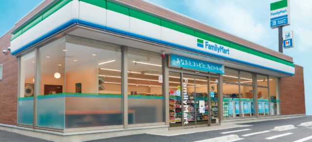 コンビニ　ファミリーマート岡山浜二丁目店（コンビニ）まで219m