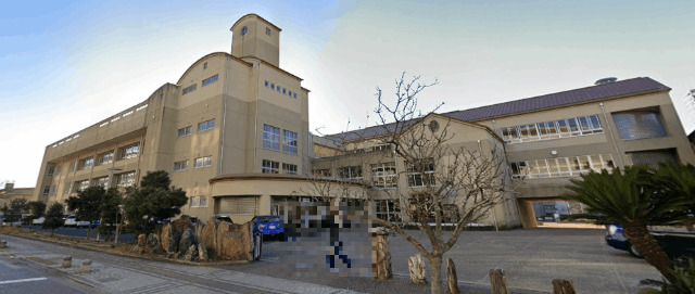 小学校　浜松市立東小学校（小学校）まで554m