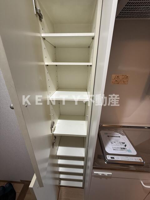 収納　たっぷりとした収納スペースです