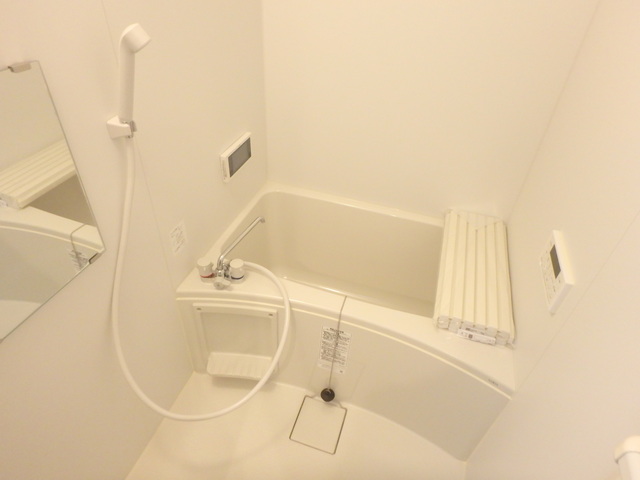 バス・シャワールーム　別部屋参考画像