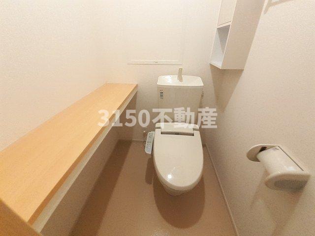 トイレ　清潔感のあるトイレです