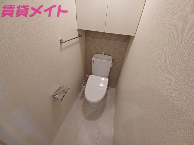 トイレ　同施工会社参考写真
