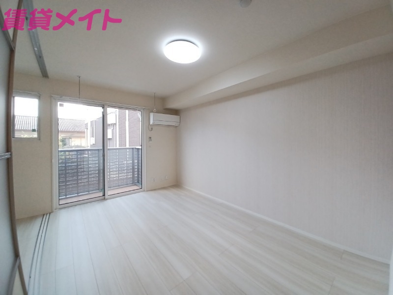 居室・リビング　同施工会社参考写真