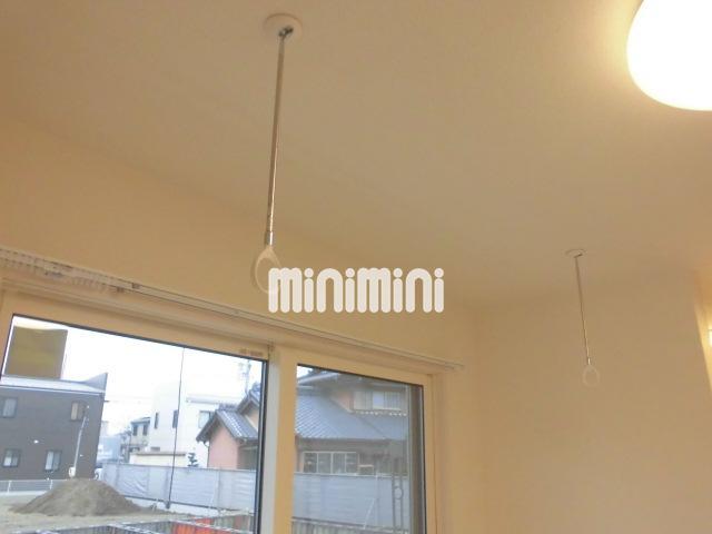その他　室内に物干しがあり、急な雨にも対応○
