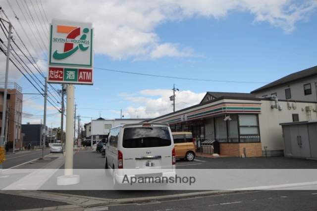 コンビニ　セブン－イレブン名古屋春田４丁目店（コンビニ）まで445m