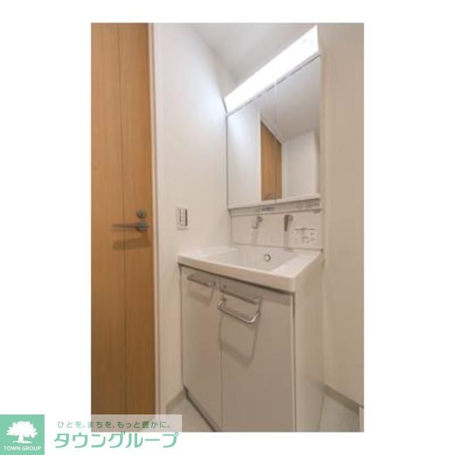 洗面設備　※写真は同タイプ住戸です。
