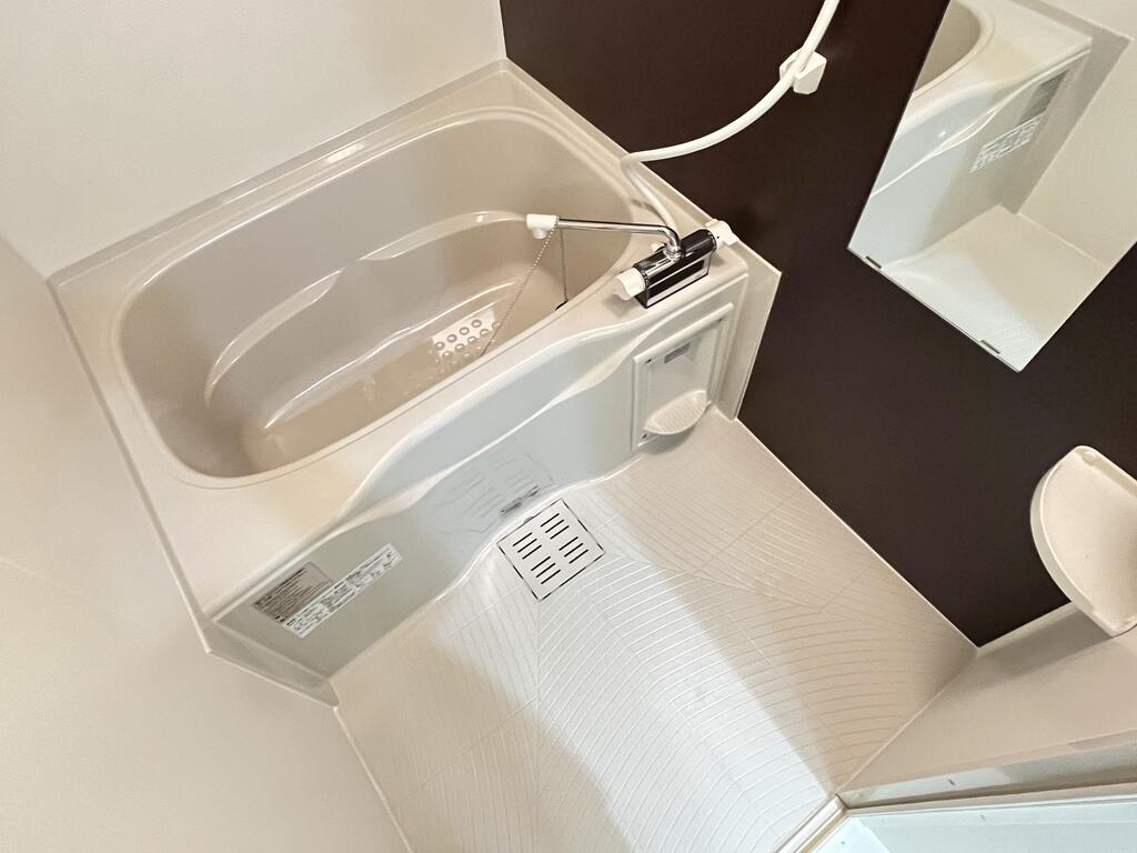 バス・シャワールーム　※同タイプ同モデルの写真を使用