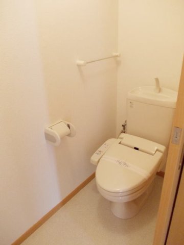 トイレ　シンプルで使いやすいトイレです